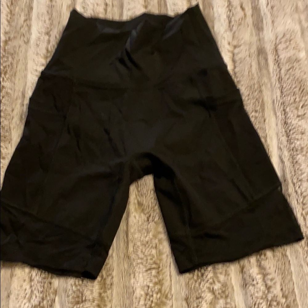 Selling aerie bike shorts